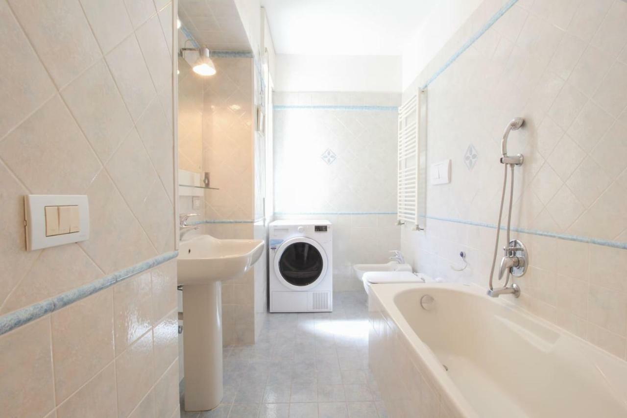 Papaveri Rossi Apartment บอร์ดิเกรา ภายนอก รูปภาพ