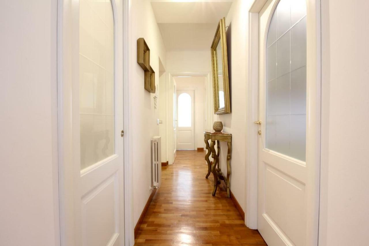 Papaveri Rossi Apartment บอร์ดิเกรา ภายนอก รูปภาพ